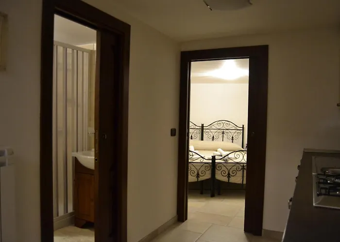 Al Borgo Antico Ristorante E Bed & Breakfast