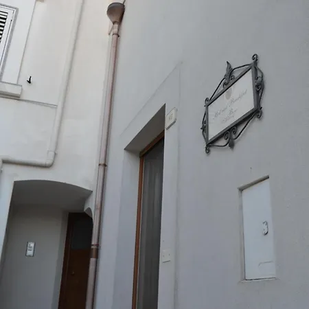 Al Borgo Antico Ristorante E Bed & Breakfast *