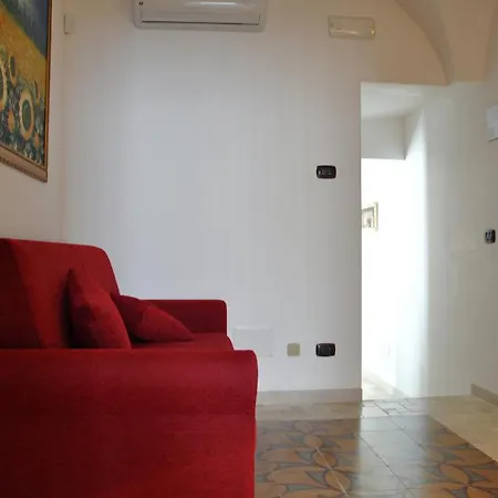 Al Borgo Antico Ristorante E Bed & Breakfast *