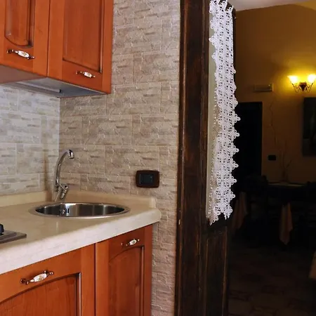 Bed & Breakfast Al Borgo Antico Ristorante E Crispiano