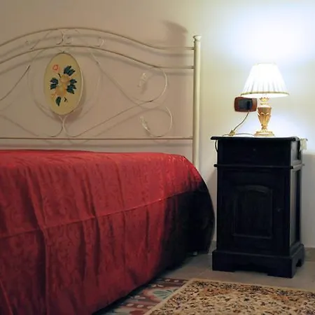 Al Borgo Antico Ristorante E Bed & Breakfast