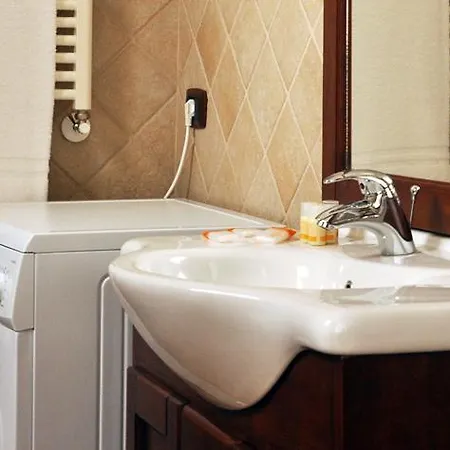 Al Borgo Antico Ristorante E Bed & Breakfast