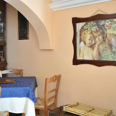 Al Borgo Antico Ristorante E Bed & Breakfast